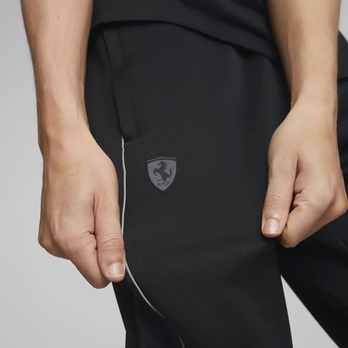 Puma Ferrari Style Mt7 Track Pant Siyah Erkek Eşofman Altı
