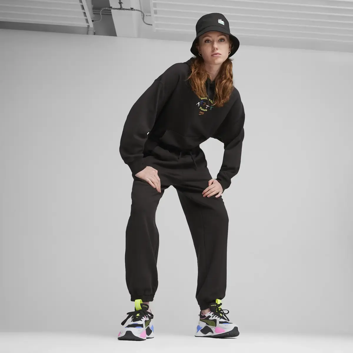 Puma DOWNTOWN Relaxed Sweatpants Siyah Kadın Eşofman Altı