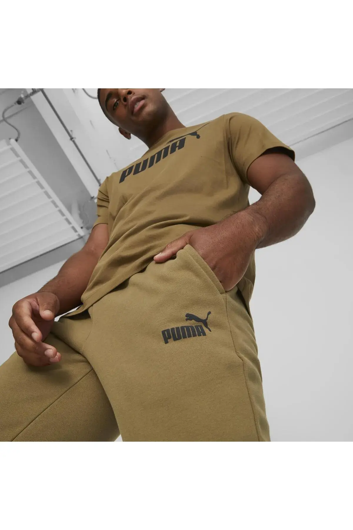 Puma ESS ELEVATED Sweatpants FL cl Kahverengi Erkek Eşofman Altı