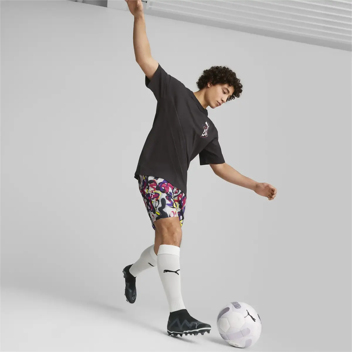 Puma Neymar JR Creativity Çok Renkli Desenli Erkek Şort