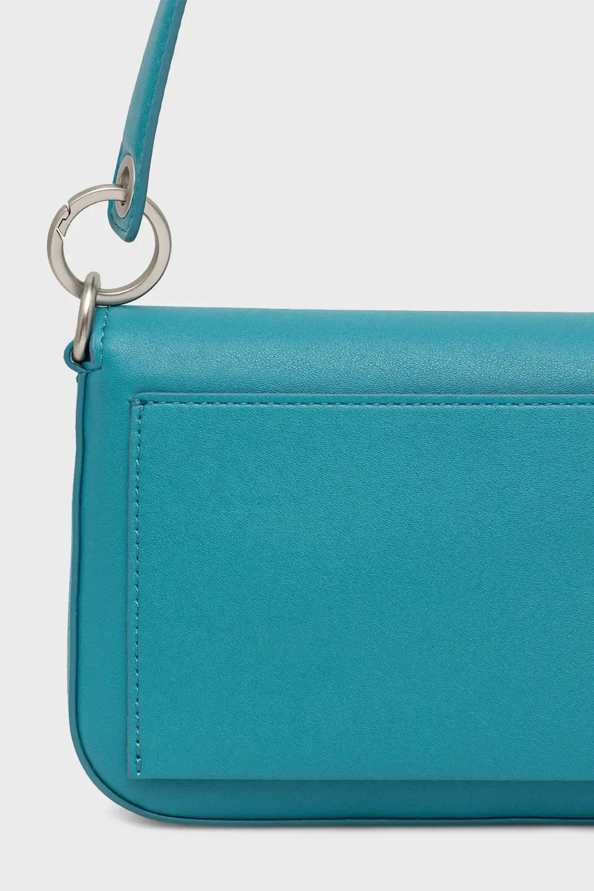 Calvin Klein SCULPTED FLAP SHOULDER POUCH Yeşil Kadın El Çantası Calvin Klein SCULPTED FLAP SHOULDER POUCH Yeşil Kadın El Çantası