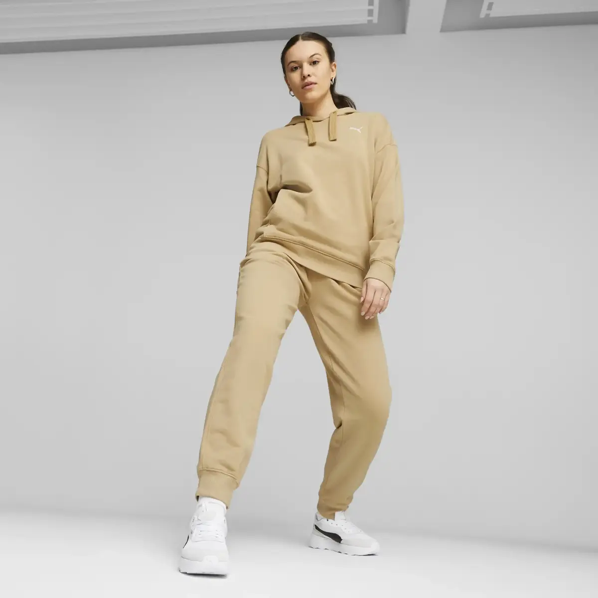 Puma HER High-Waist Pants TR Bej Kadın Eşofman Altı