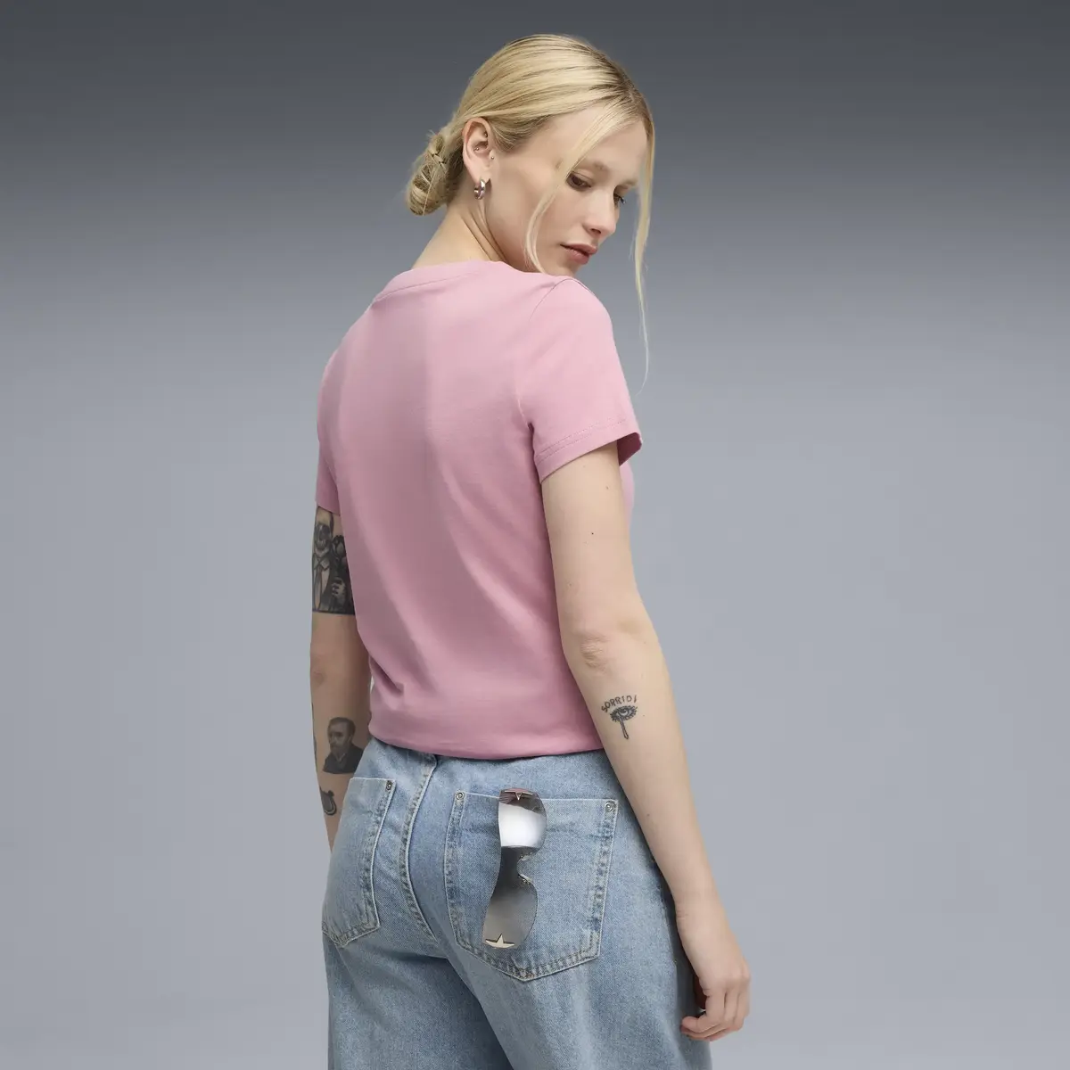 Puma ESS ELEVATED Tee Pembe Kadın T-Shirt & Polo