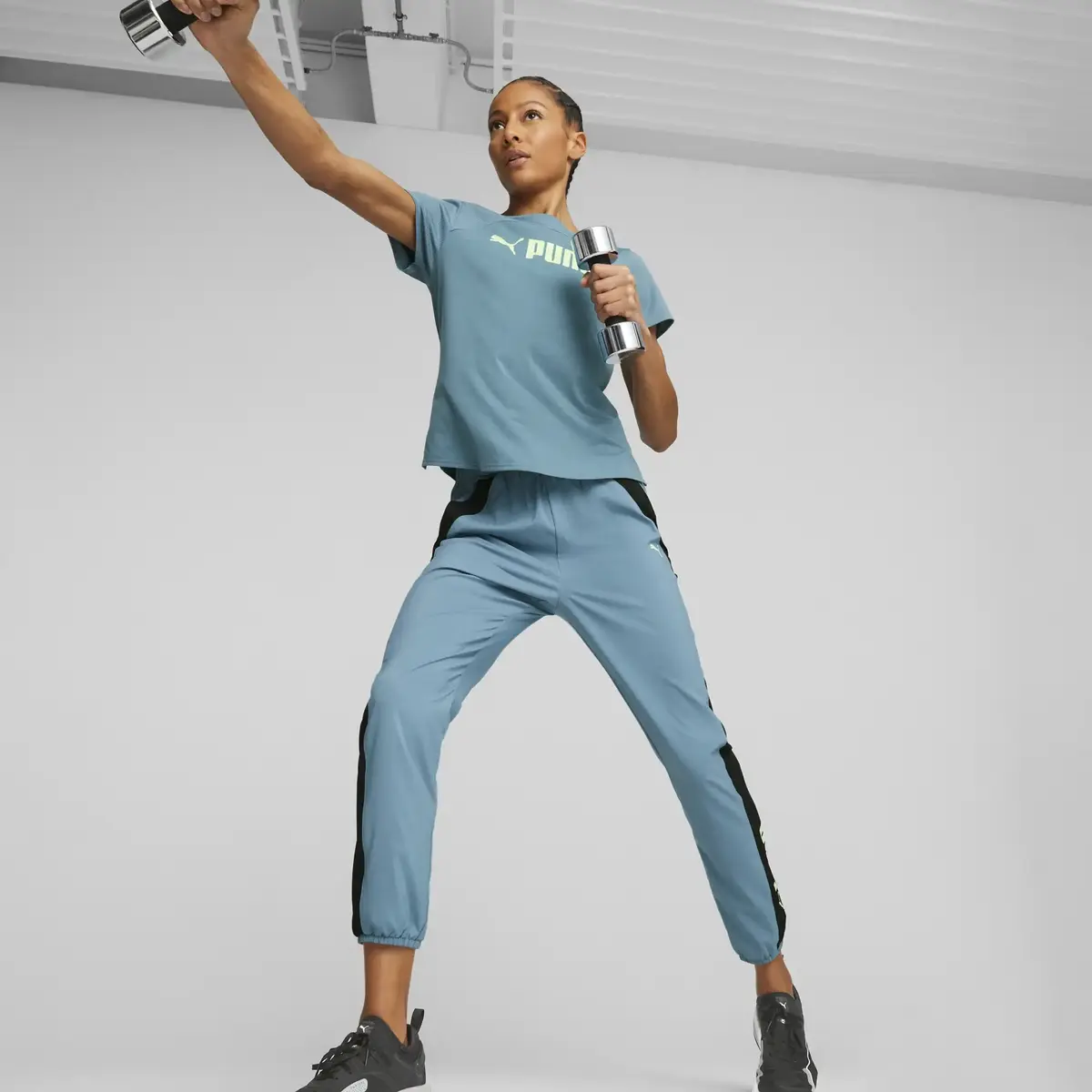 Puma PUMA FIT ULTRABREATHE TEE Yeşil Kadın T-Shirt