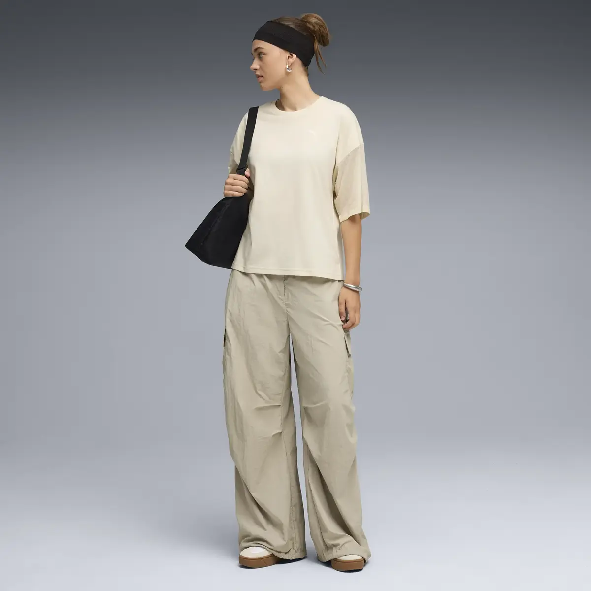 Puma HER Tee Krem Kadın T-Shirt & Polo