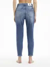 Calvin Klein MOM JEAN Kadın Mavi Kot Pantolon