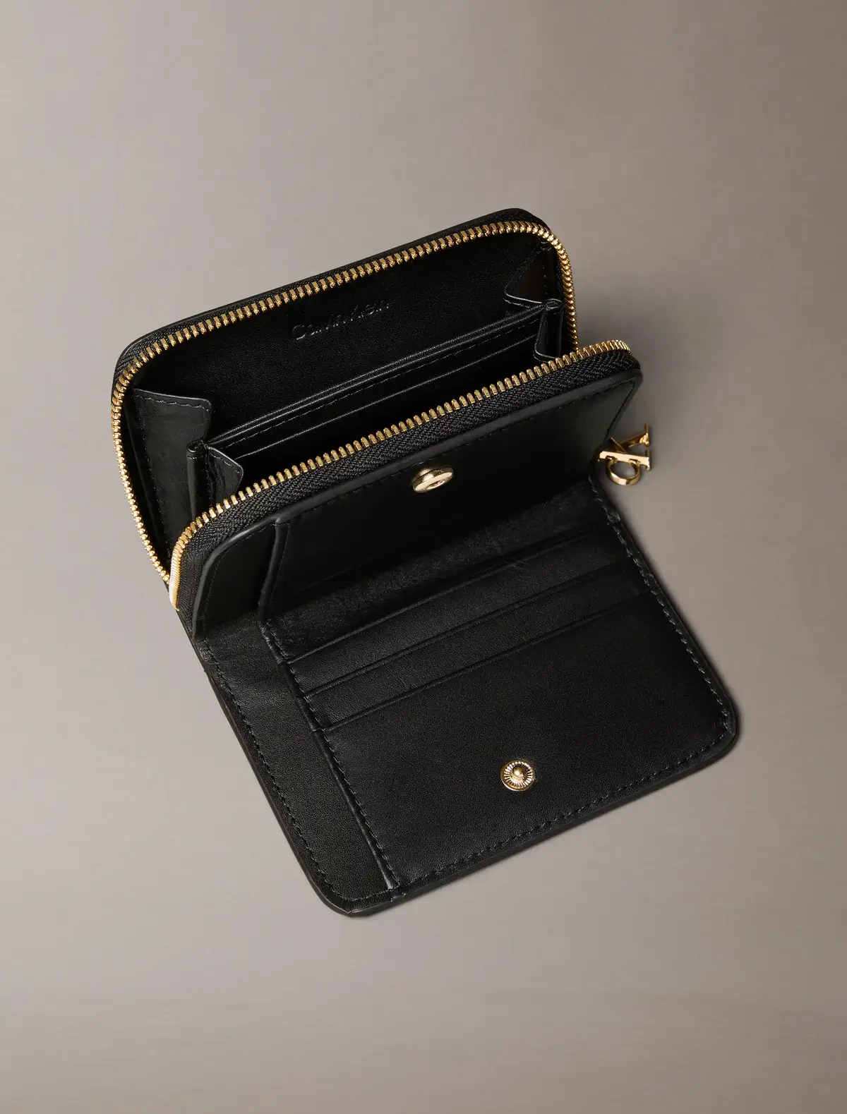 CK CROC MEDIUM FLAP, UB1