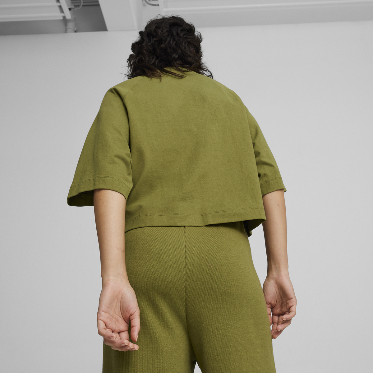 Puma CLASSICS+ Oversized Tee Yeşil Kadın T-Shirt