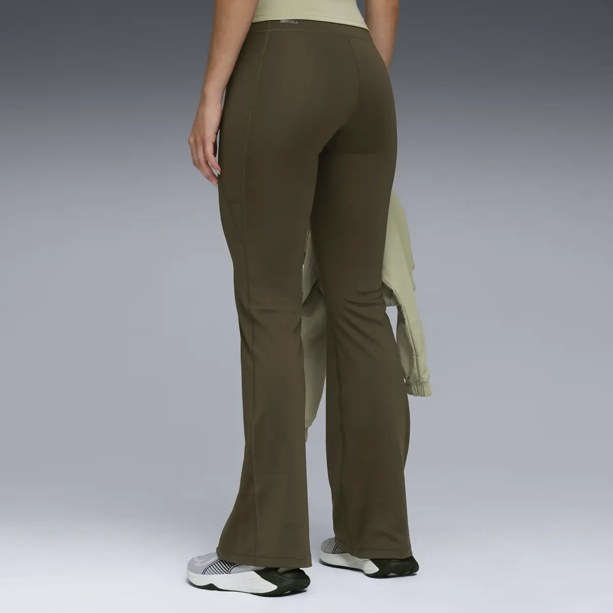 Puma W TAD ESSNTL HW BOOTCUT PANT Yeşil Kadın Eşofman Altı