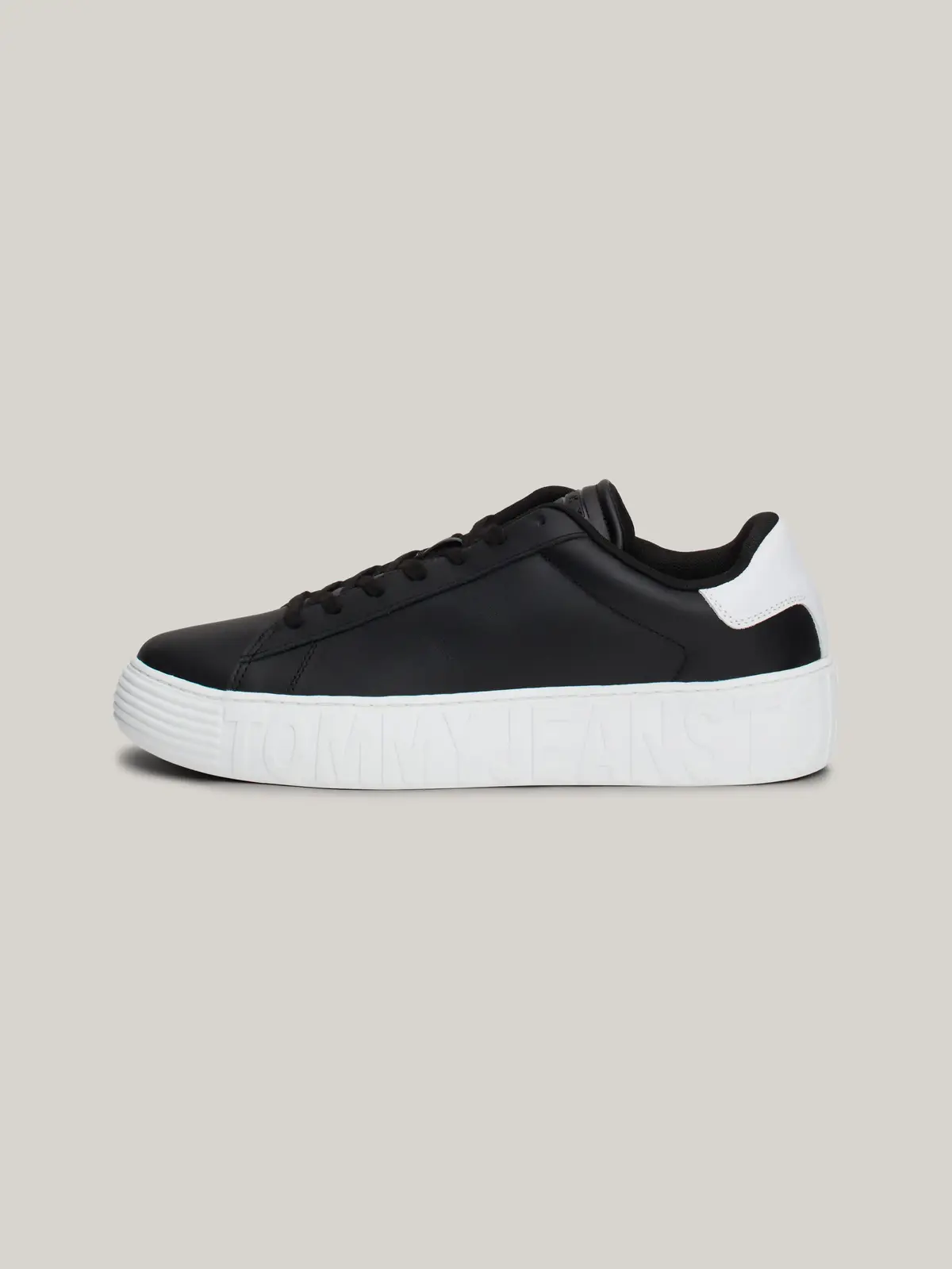 Tommy Hilfiger (NEW) TOMMY JEANS OU, BDS Siyah Erkek Spor Ayakkabı & Sneaker