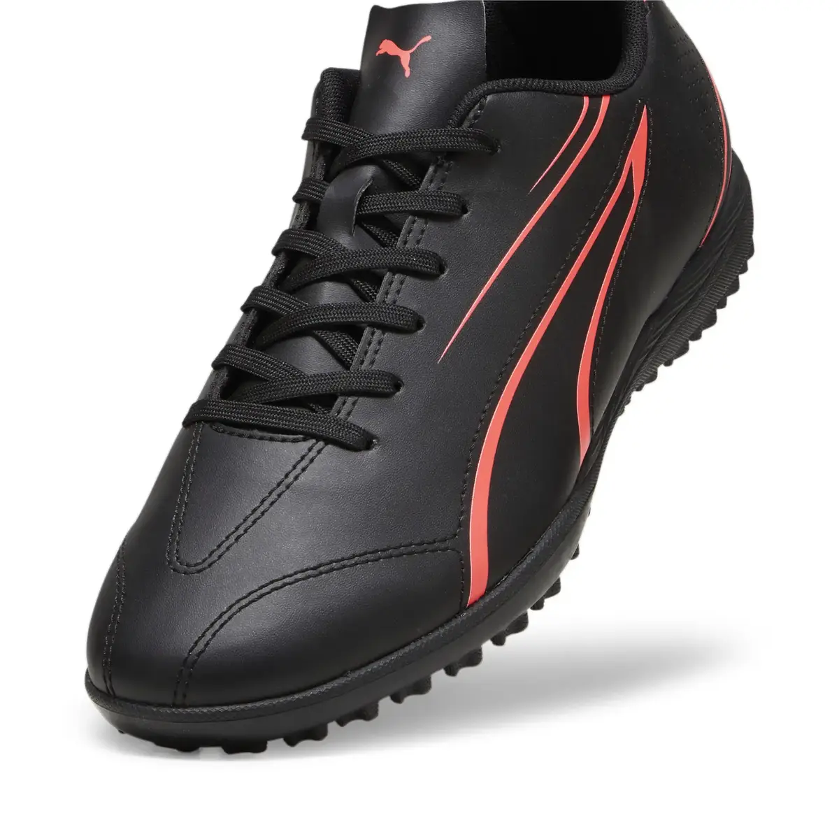 Puma VITORIA TT Siyah Erkek Halı Saha Ayakkabısı