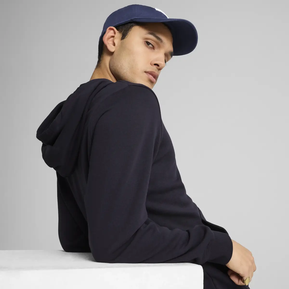 PUMA ESS No. 1 Logo Hoodie TR Erkek Siyah Hoodie