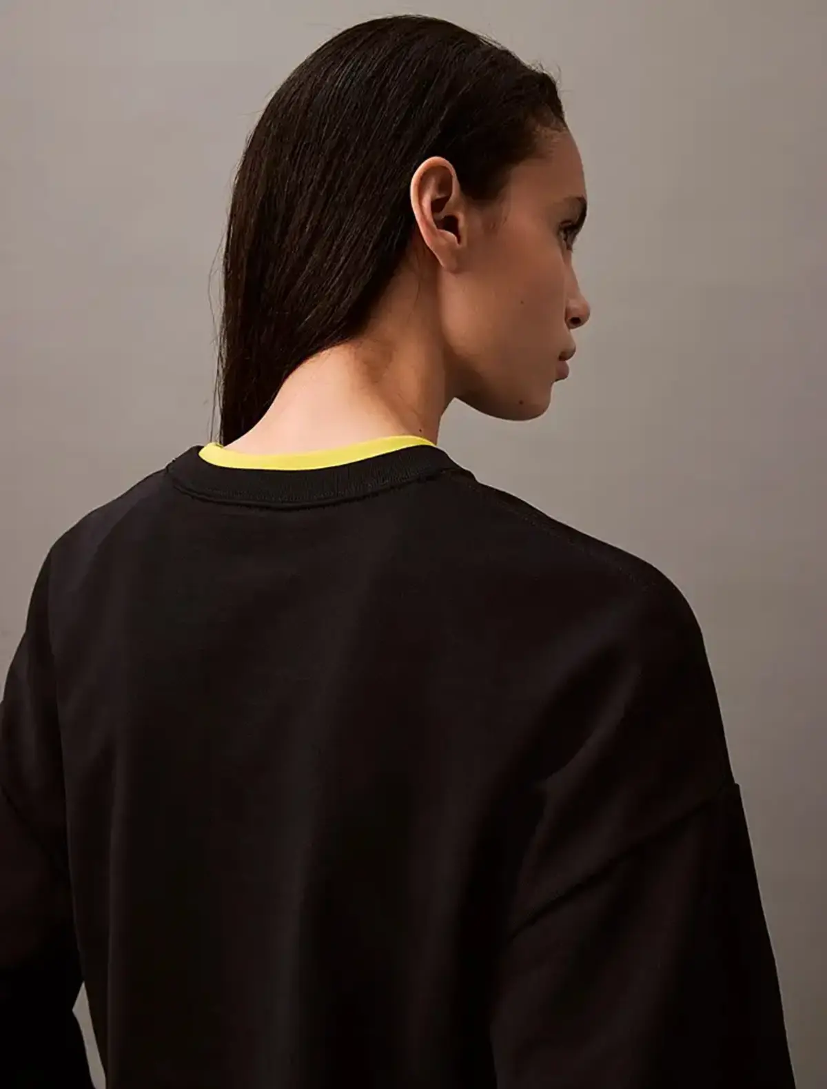 Calvin Klein LS ARCHIVE LOGO FRENCH TERRY RLX Siyah Kadın Sweatshirt