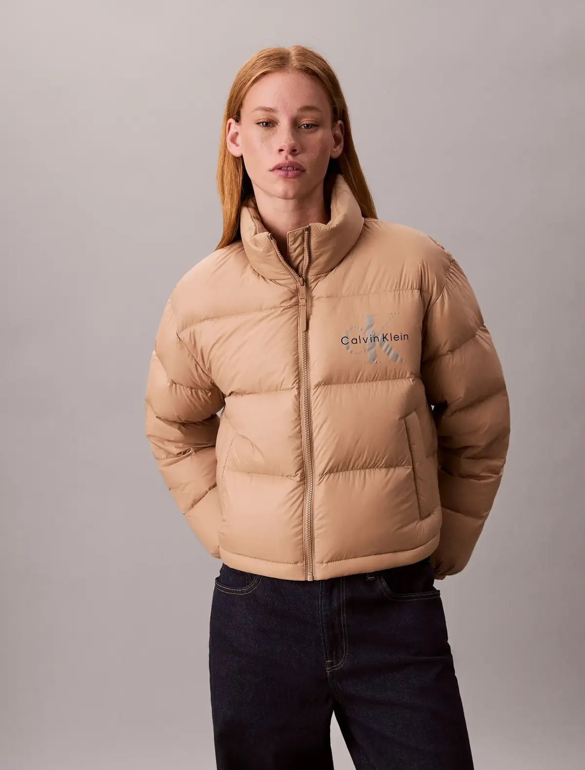 Calvin Klein GRAPHIC LOGO PUFFER, PAI Krem Kadın Şişme Mont