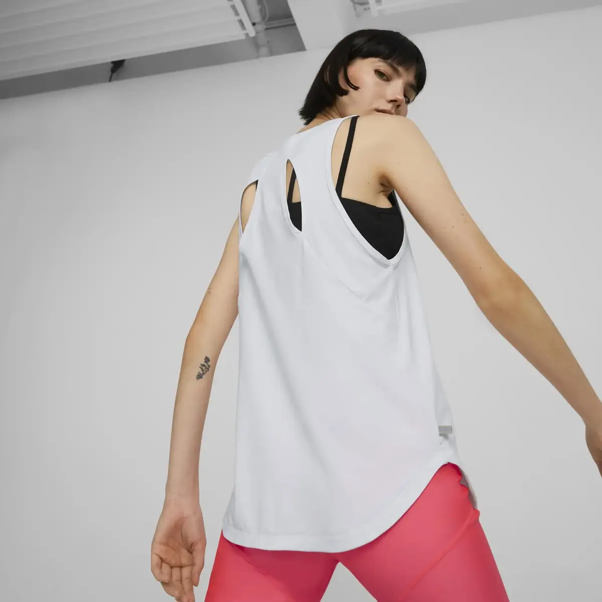 Puma Run Cloudspun Tank W Beyaz Kadın Crop Koşu / Performans Üst
