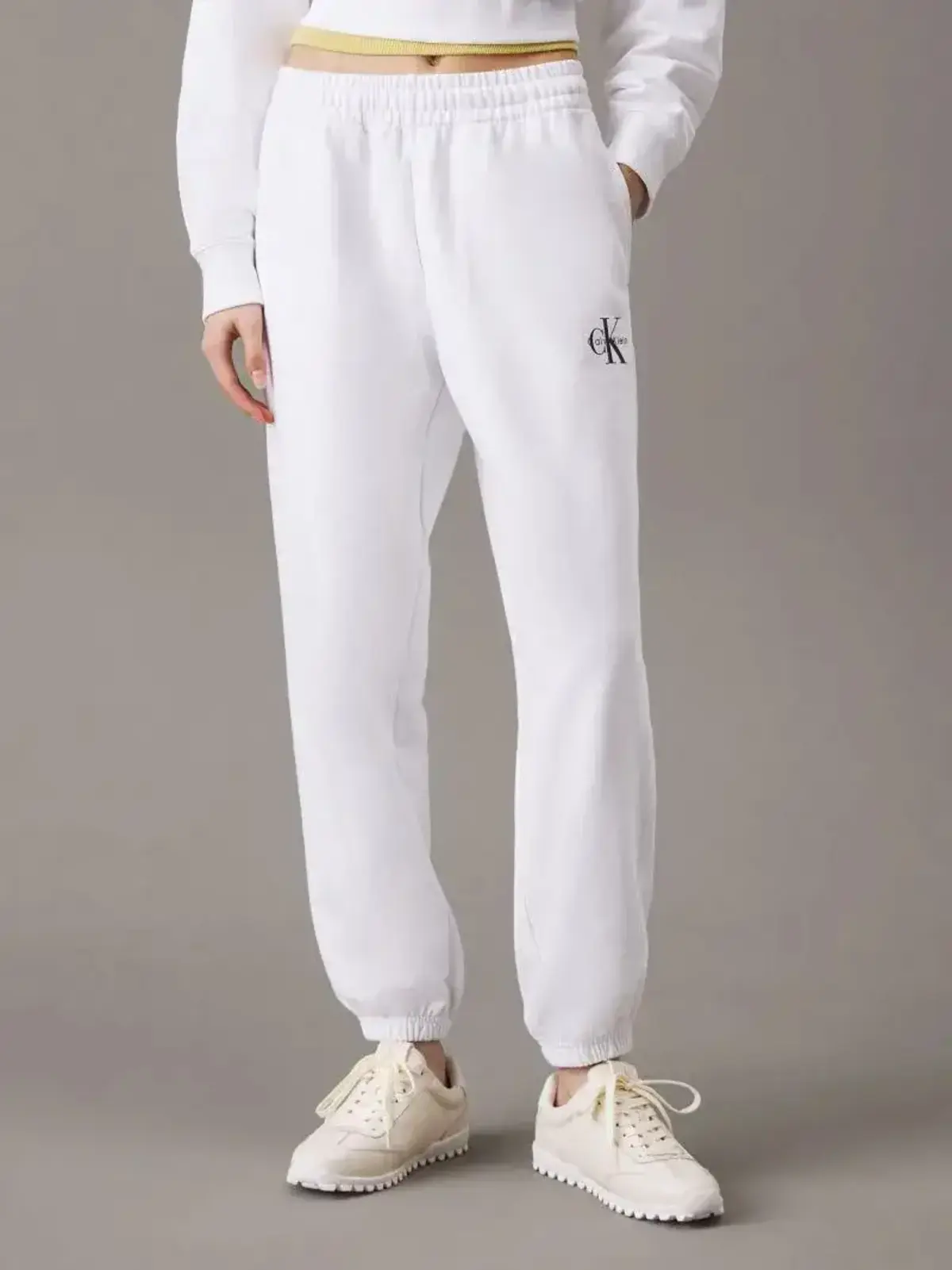 Calvin Klein MONOLOGO FRENCH TERRY JOGGER Beyaz Kadın Pantolon