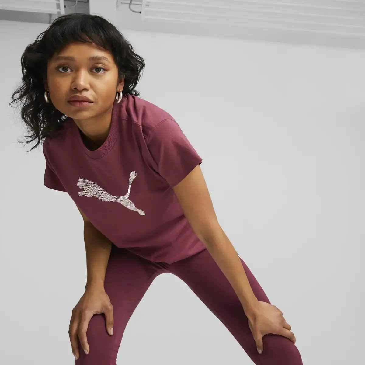 Puma HER Tee Pembe Kadın T-shirt