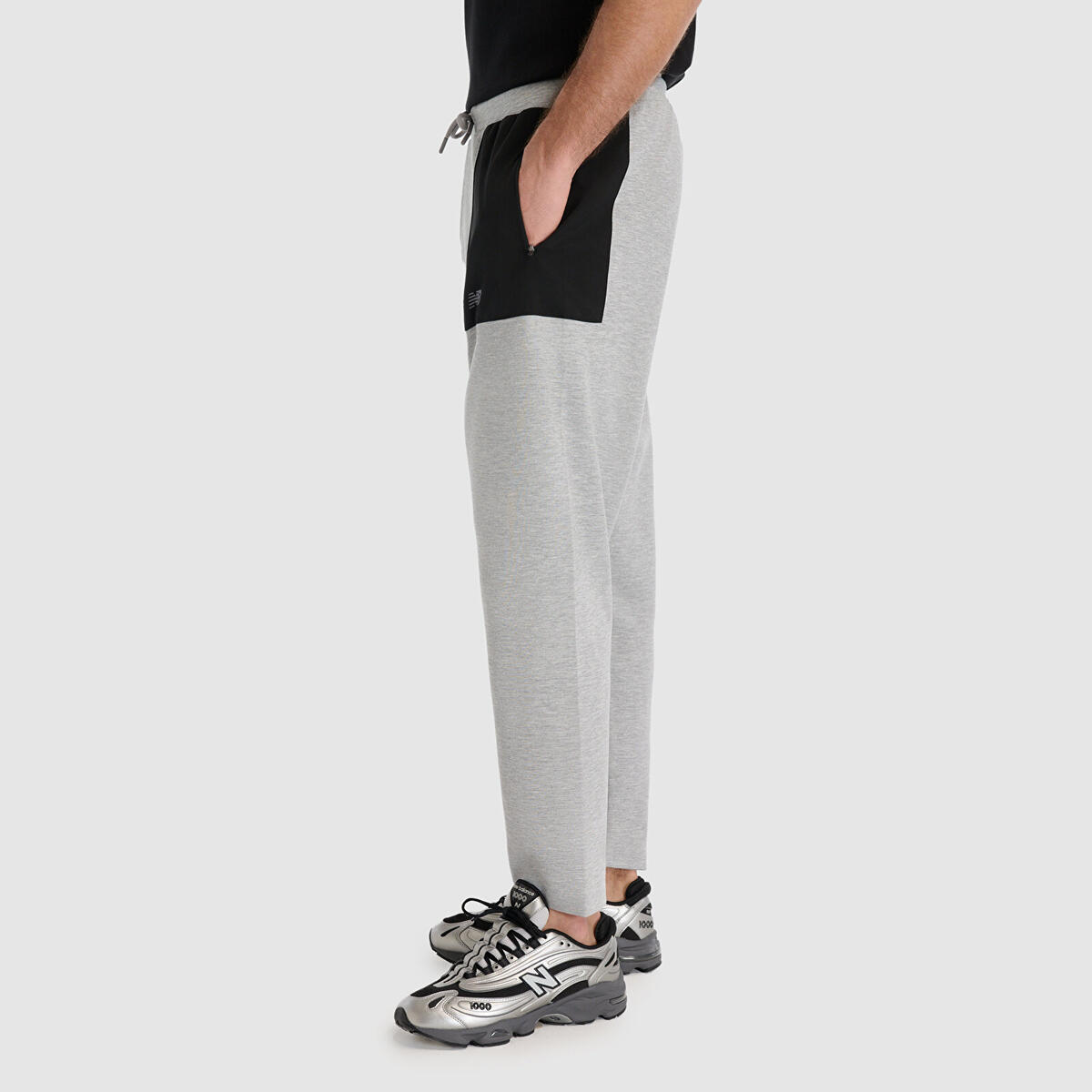 New Balance MNP1516 Erkek Gri eşofman Altı