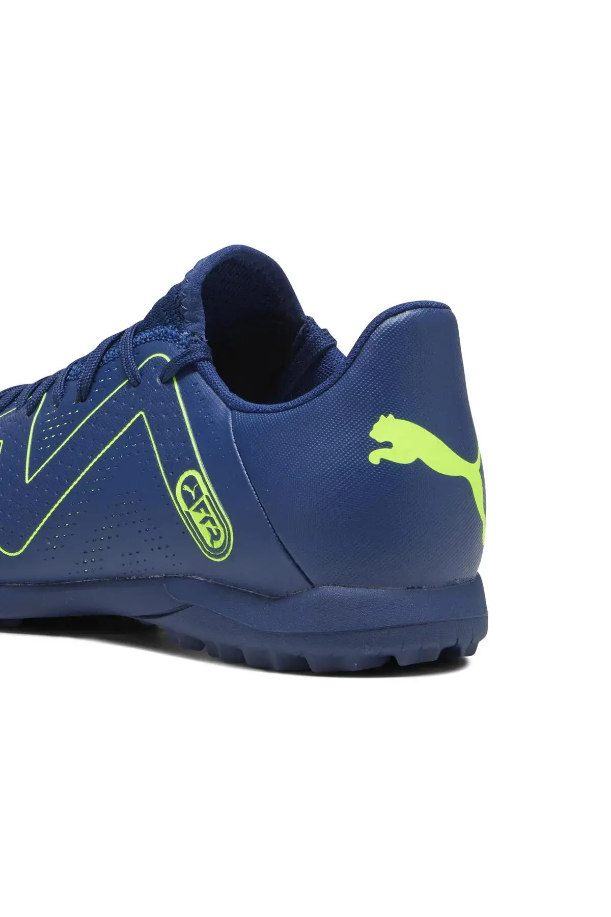 Puma FUTURE PLAY TT Mavi Erkek Halı Saha Ayakkabısı