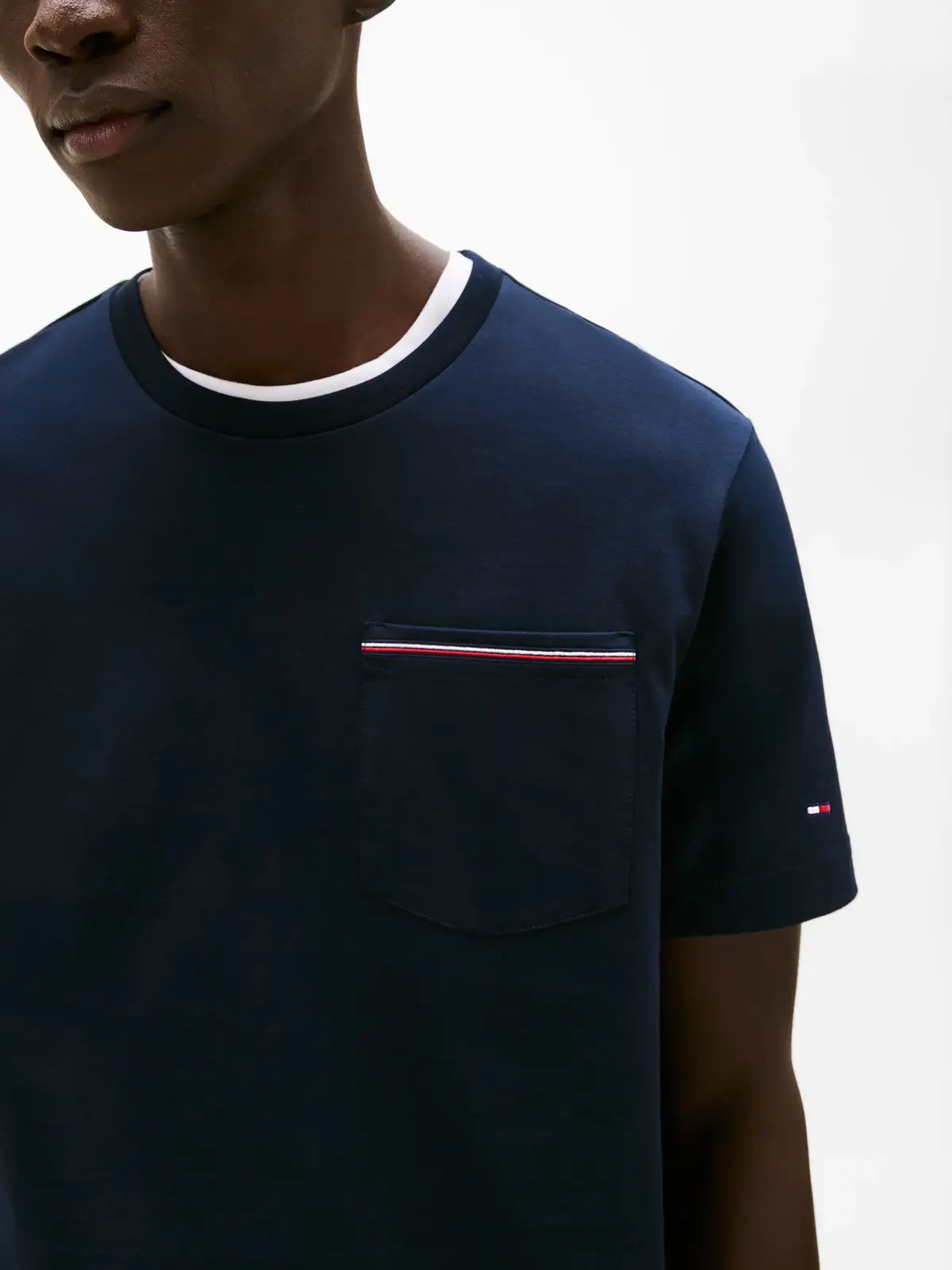 Tommy Hilfiger GLOBAL STRIPE POCKET Erkek Lacivert T-shirt