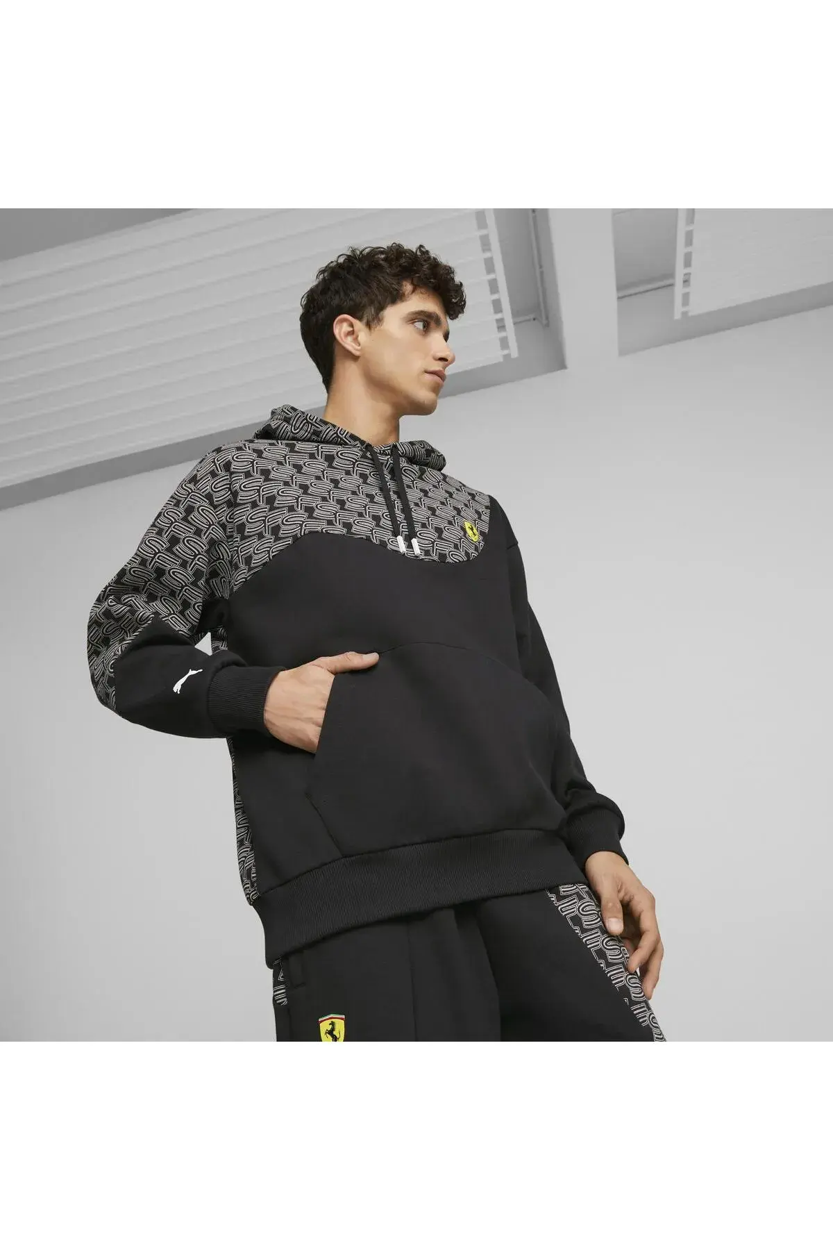 Puma Ferrari Race AOP Logo Hoodie Siyah Erkek Hoodie