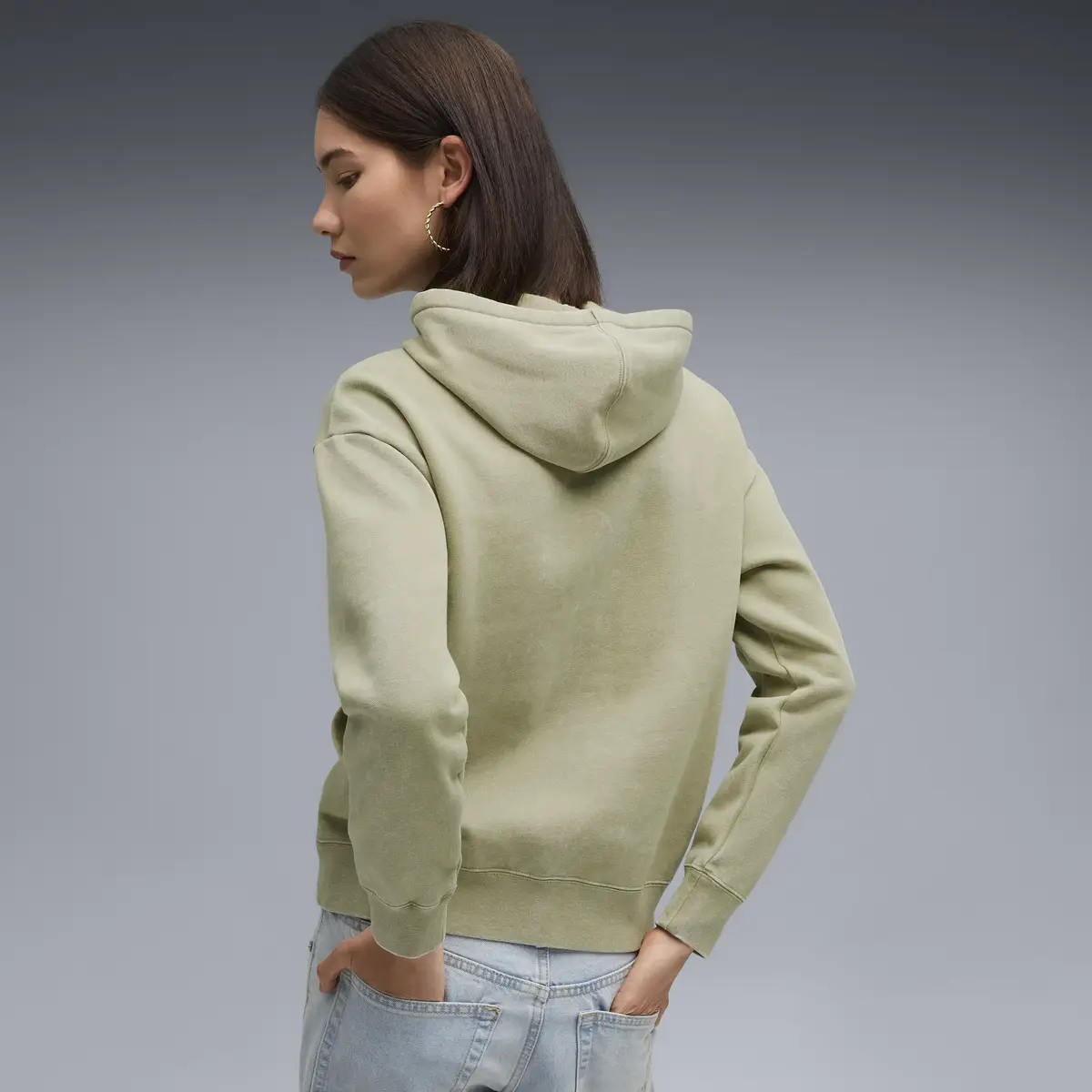 Puma ESS ELEVATED Wash Hoodie Yeşil Kadın Kapüşonlu Sweatshirt
