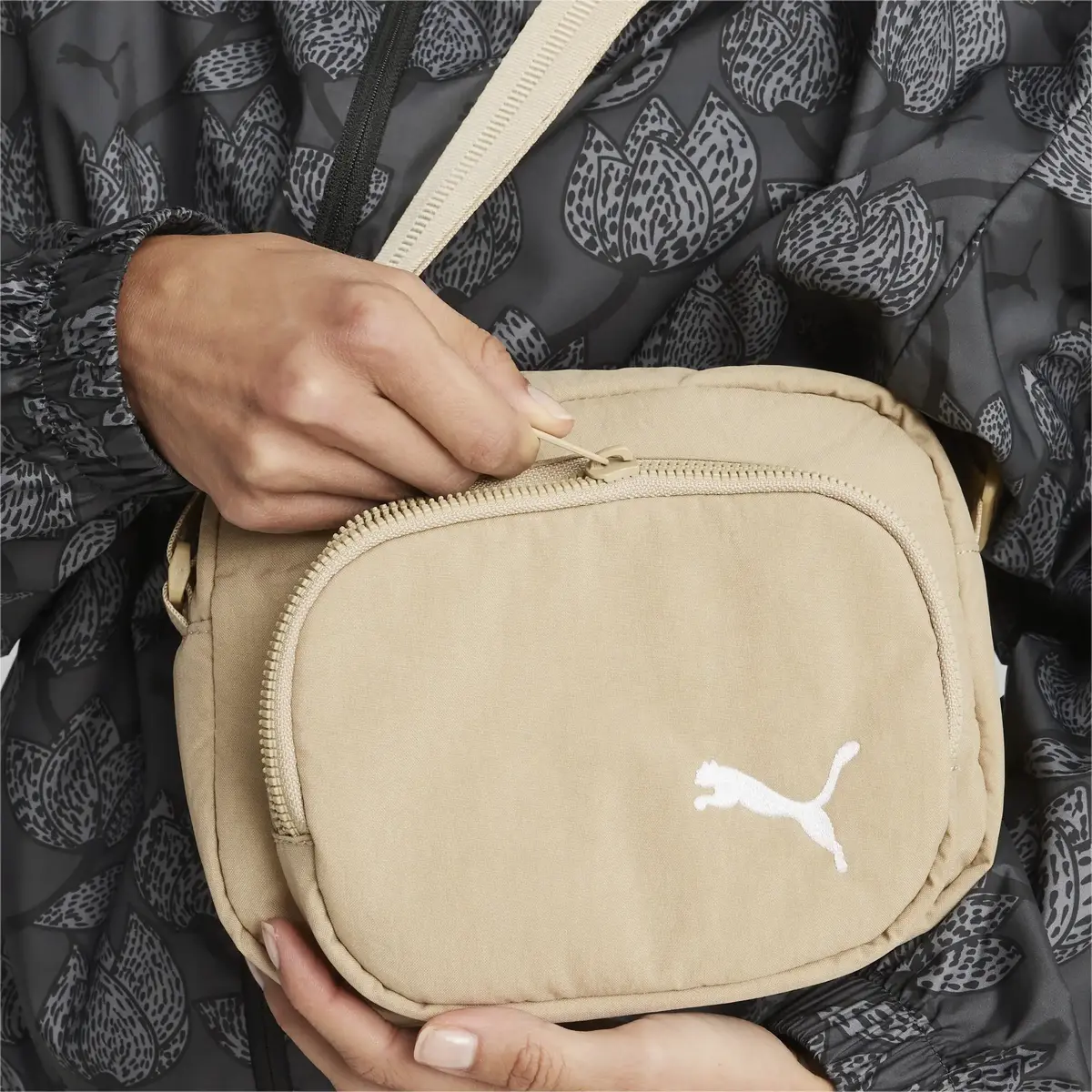 Puma Core Her Compact X-Body Unisex Bej Bel Çantası
