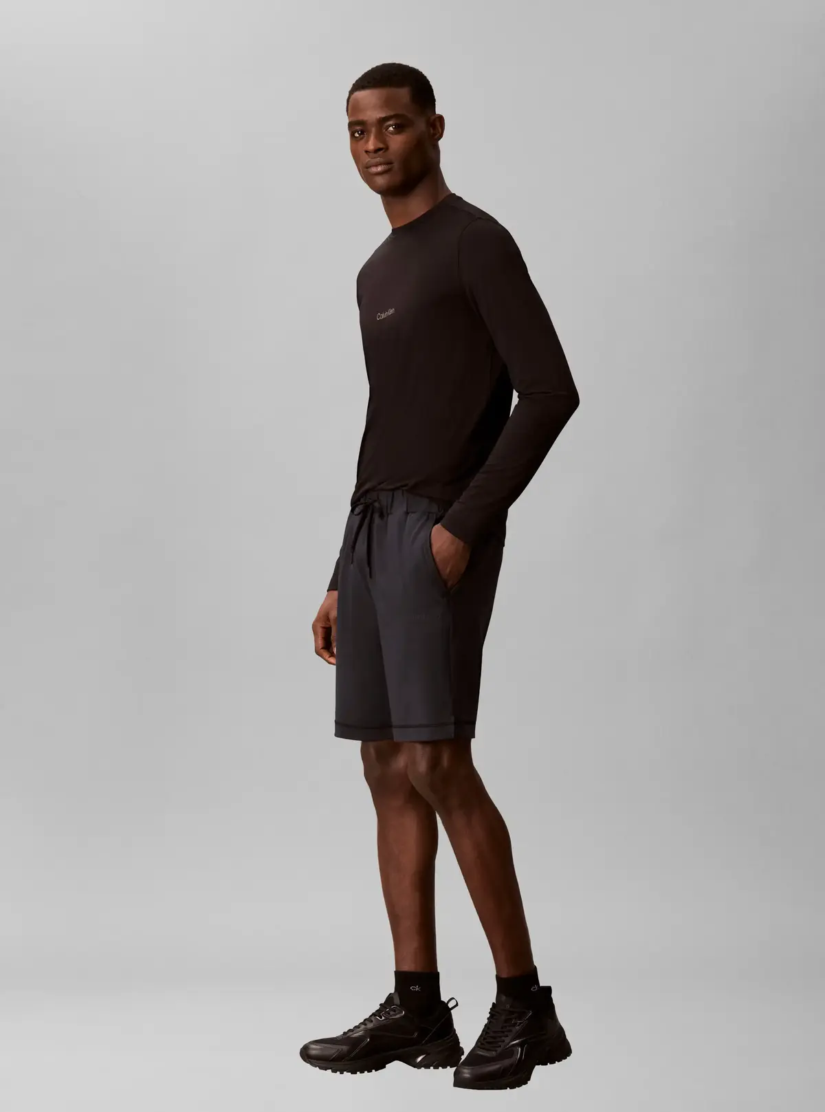 SHORT, UB1
