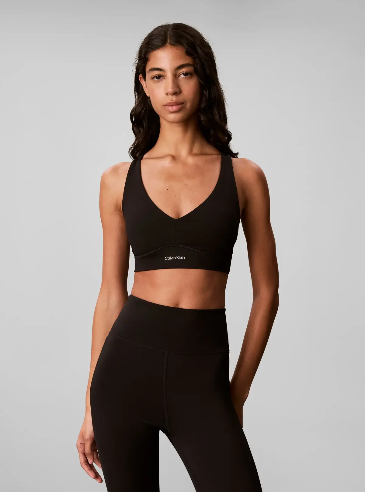 Calvin Klein SOFT SPORT MEDIUM SU, UB1 Siyah Kadın Sporcu Sütyeni