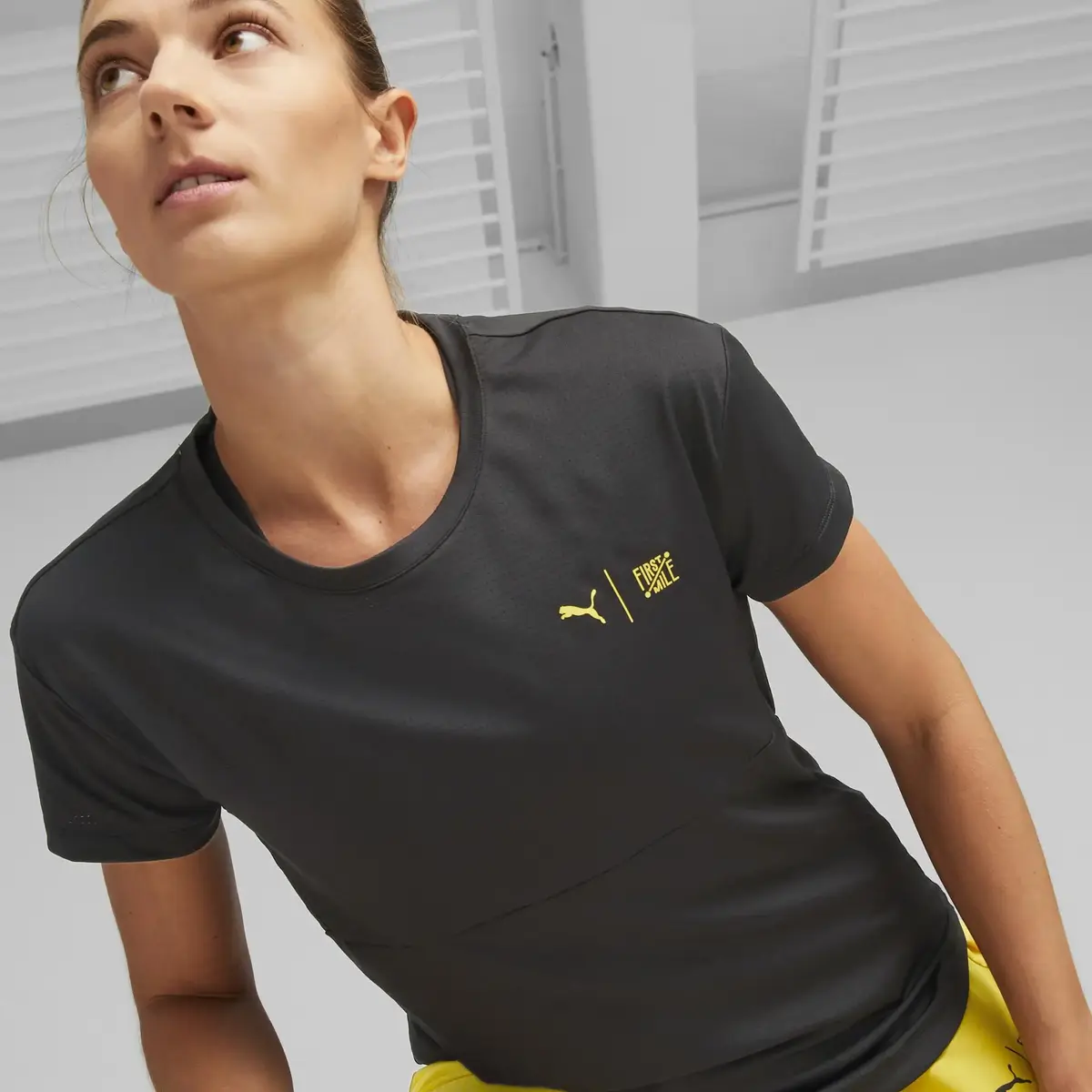 Puma W First Mile Commercial Siyah Kadın T-Shirt