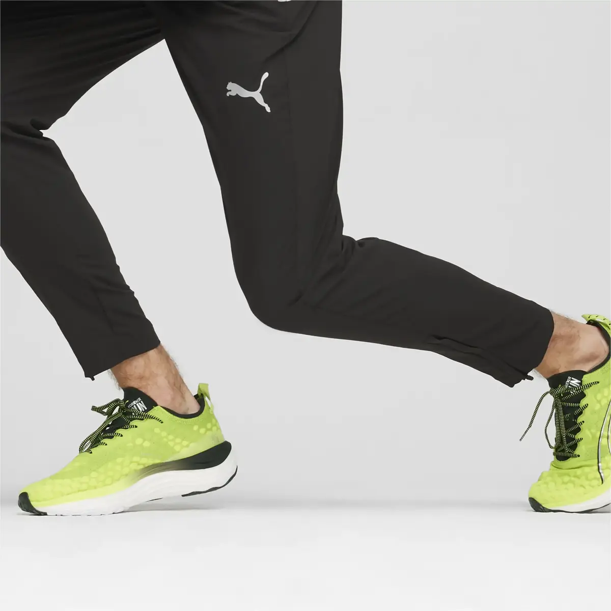 Puma RUN ELITE ULTRAWEAVE PANT Siyah Erkek Eşofman Altı