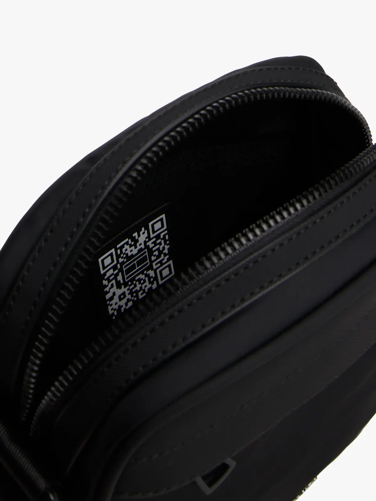 Tommy Hilfiger TH REPREVE MINI REPO, BDS Siyah Erkek Çanta & Cüzdan