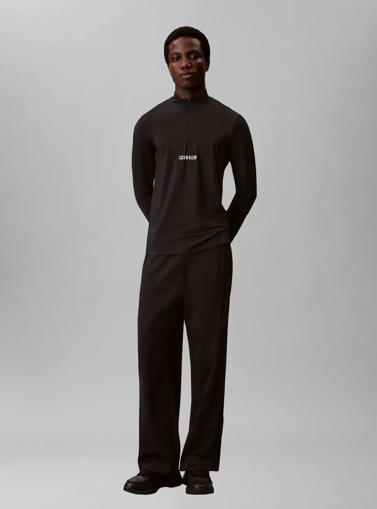 1/4 ZIP LS, UB1