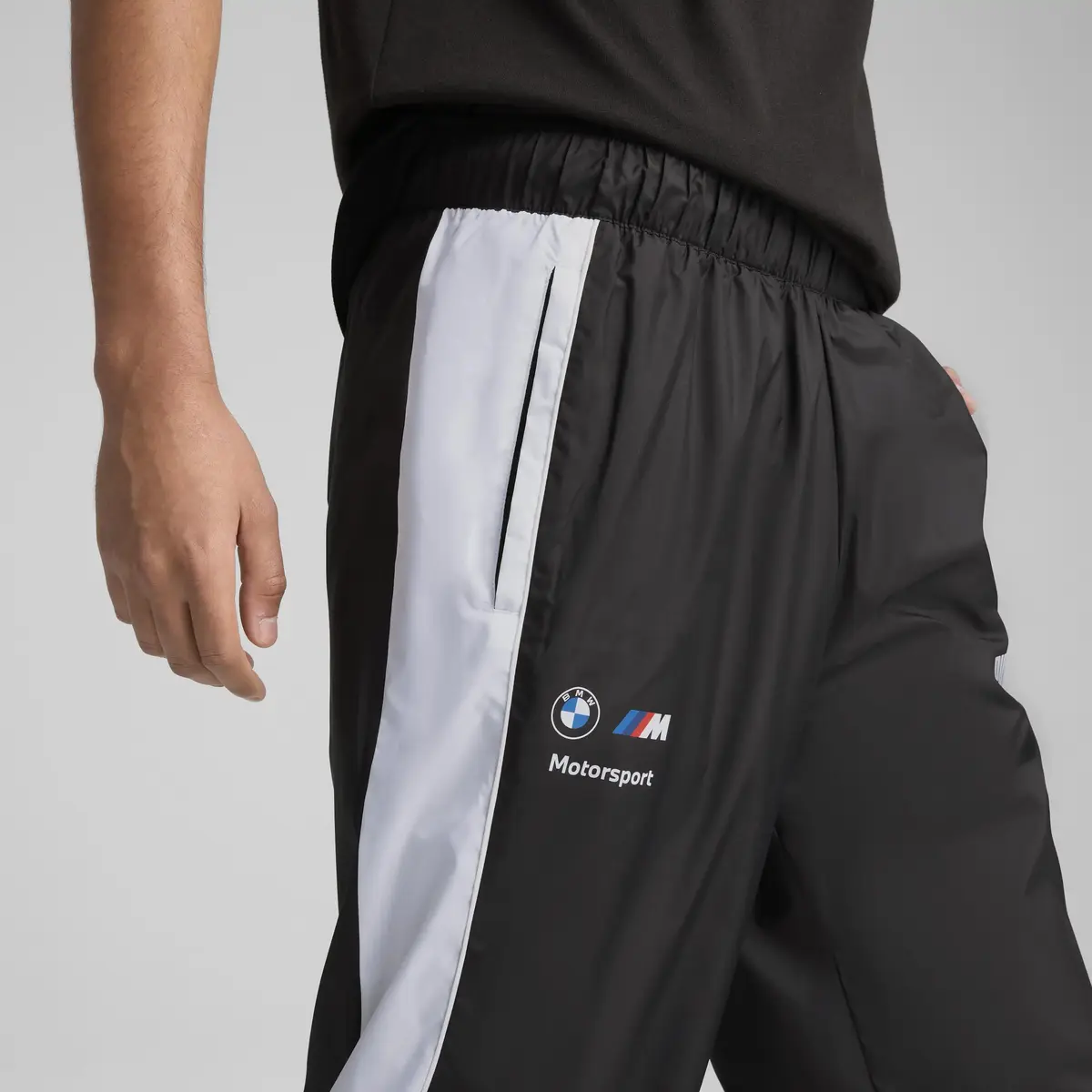 PUMA BMW MMS MT7+ WOVEN PANTS Siyah Erkek Eşofman Altı