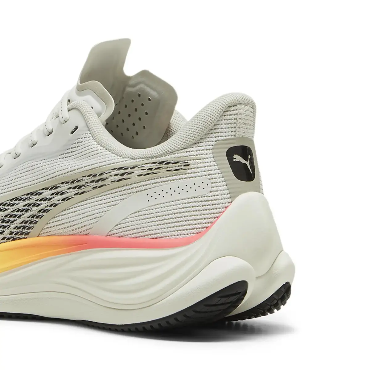 Puma Velocity NITRO 3 Wn Beyaz Kadın Yürüyüş ve Koşu Ayakkabısı