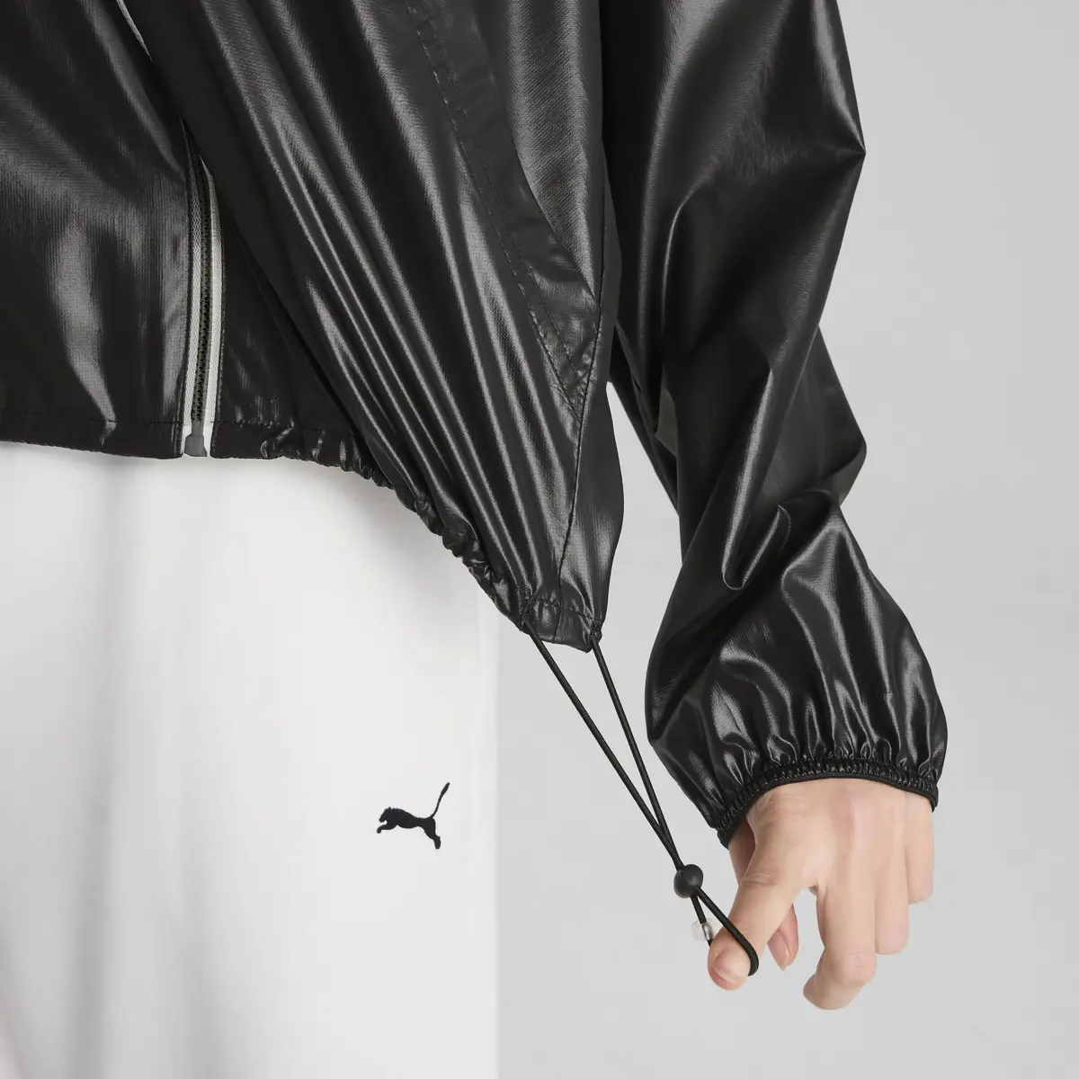 PUMA Oversized UV Wind Jacket Siyah Kadın Ceket