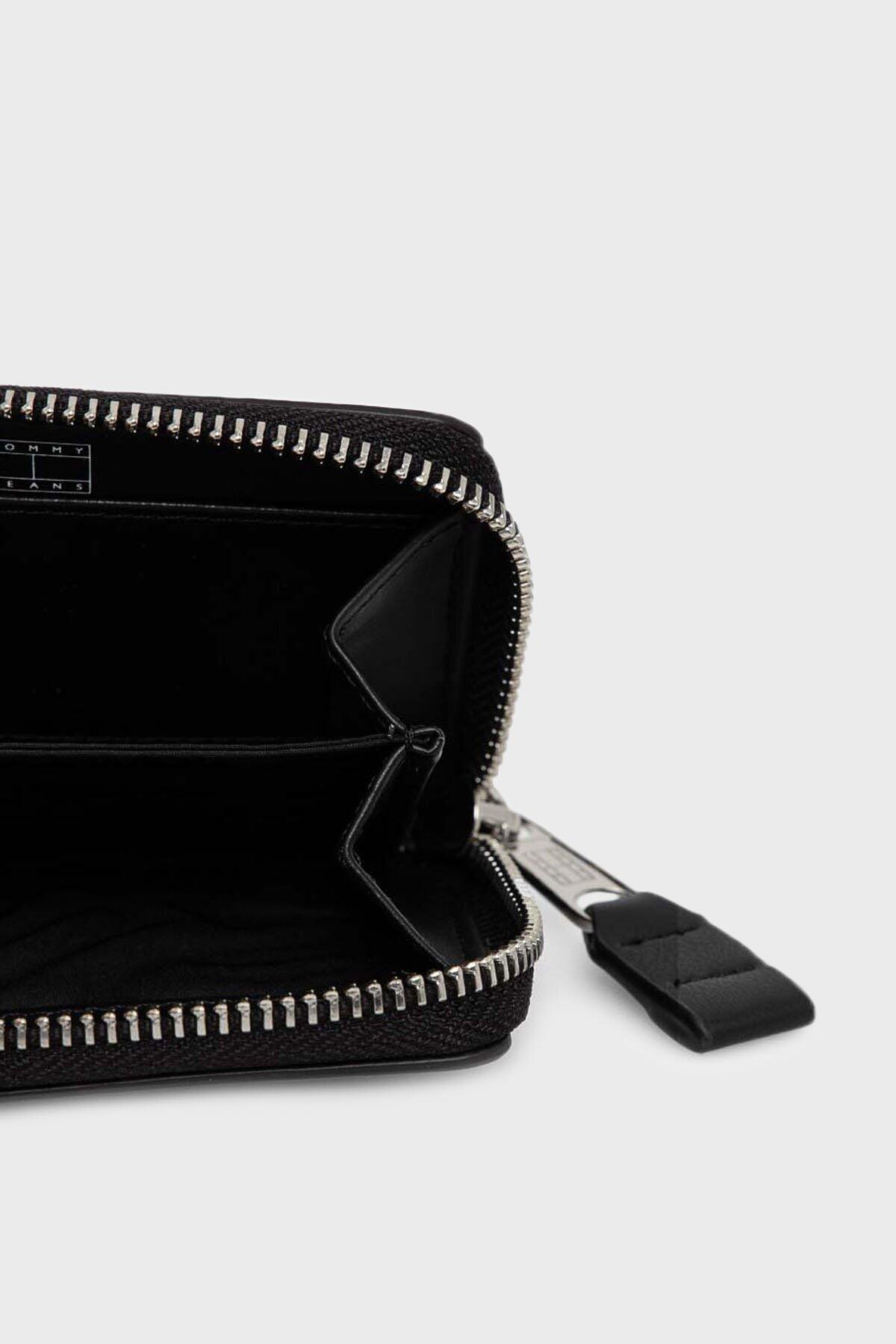 Tommy Hilfiger TJW ESS MUST SMALL Z, 0GJ Siyah Kadın Cüzdan