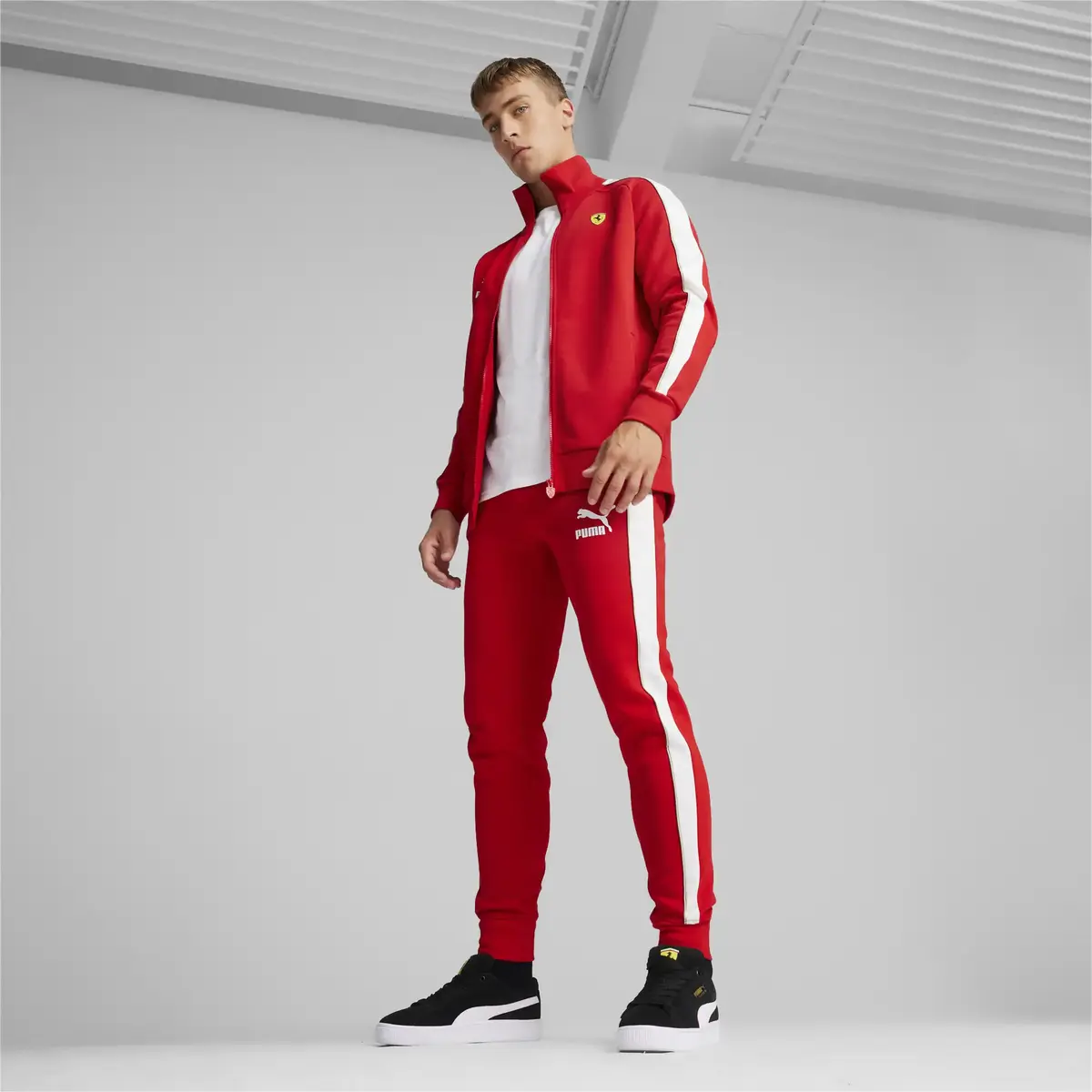 Puma Ferrari Race Iconic T7 Track Jacket Kırmızı Erkek Sweatshirt