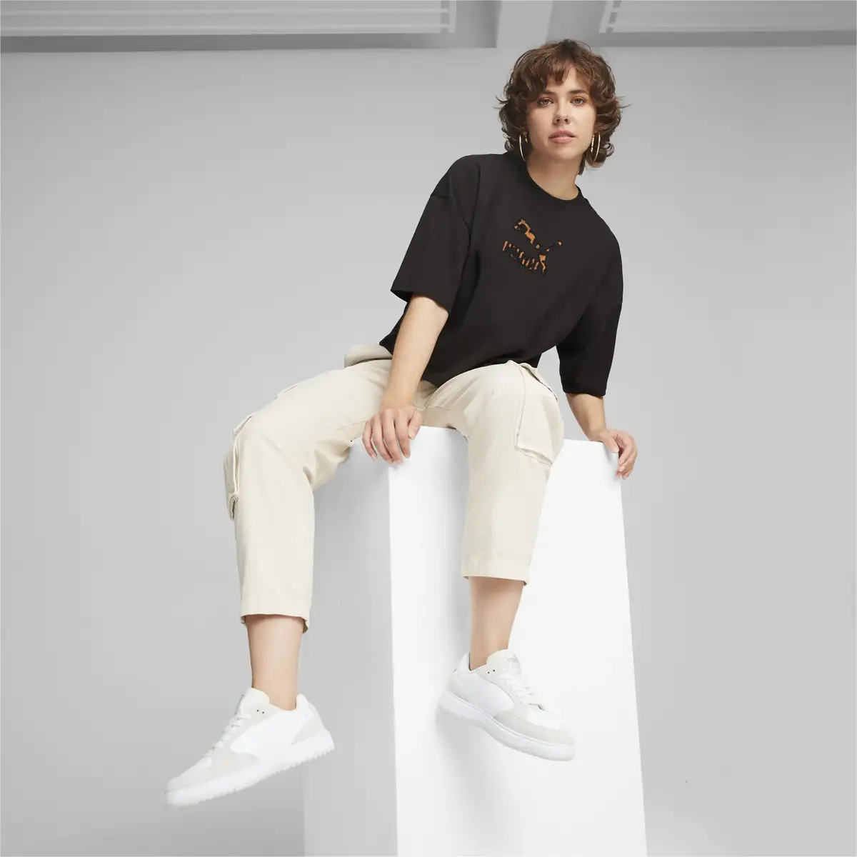 Puma CLASSICS Kitten Tee Siyah Kadın Tişört