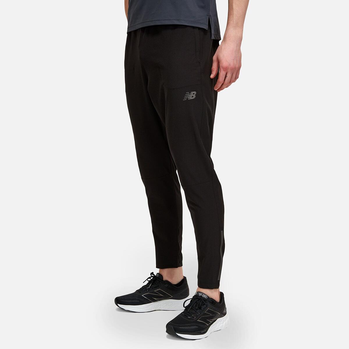 New Balance MNP1446 Erkek Siyah Eşofman Altı