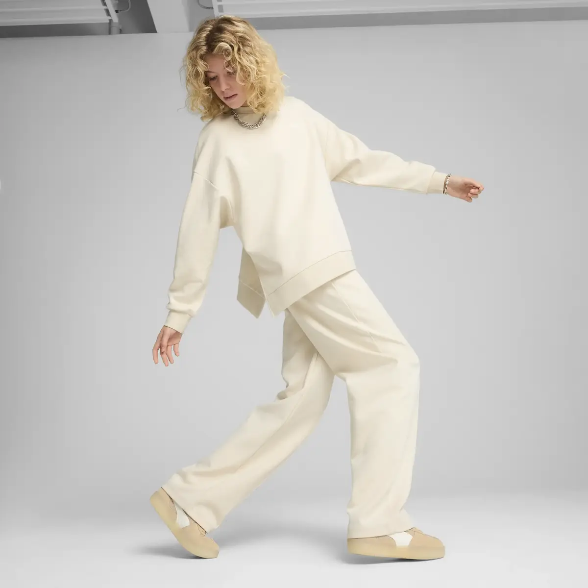 PUMA WARDROBE ESS Pintuck Pants Bej Kadın Eşofman Altı