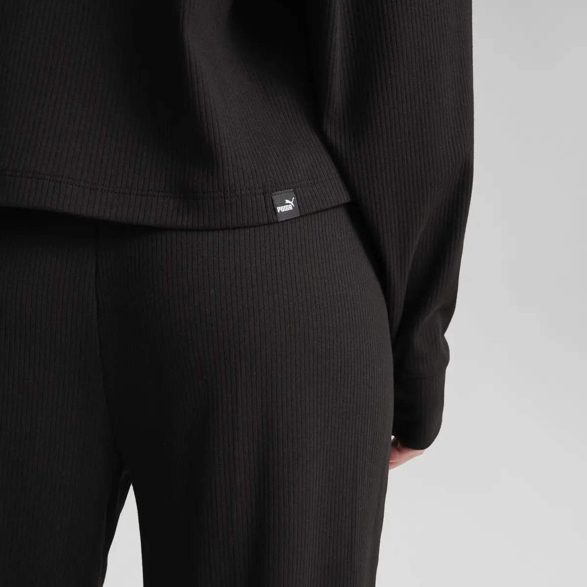 Puma ESS ELEVATED Hoodie Siyah Kadın Hoodie