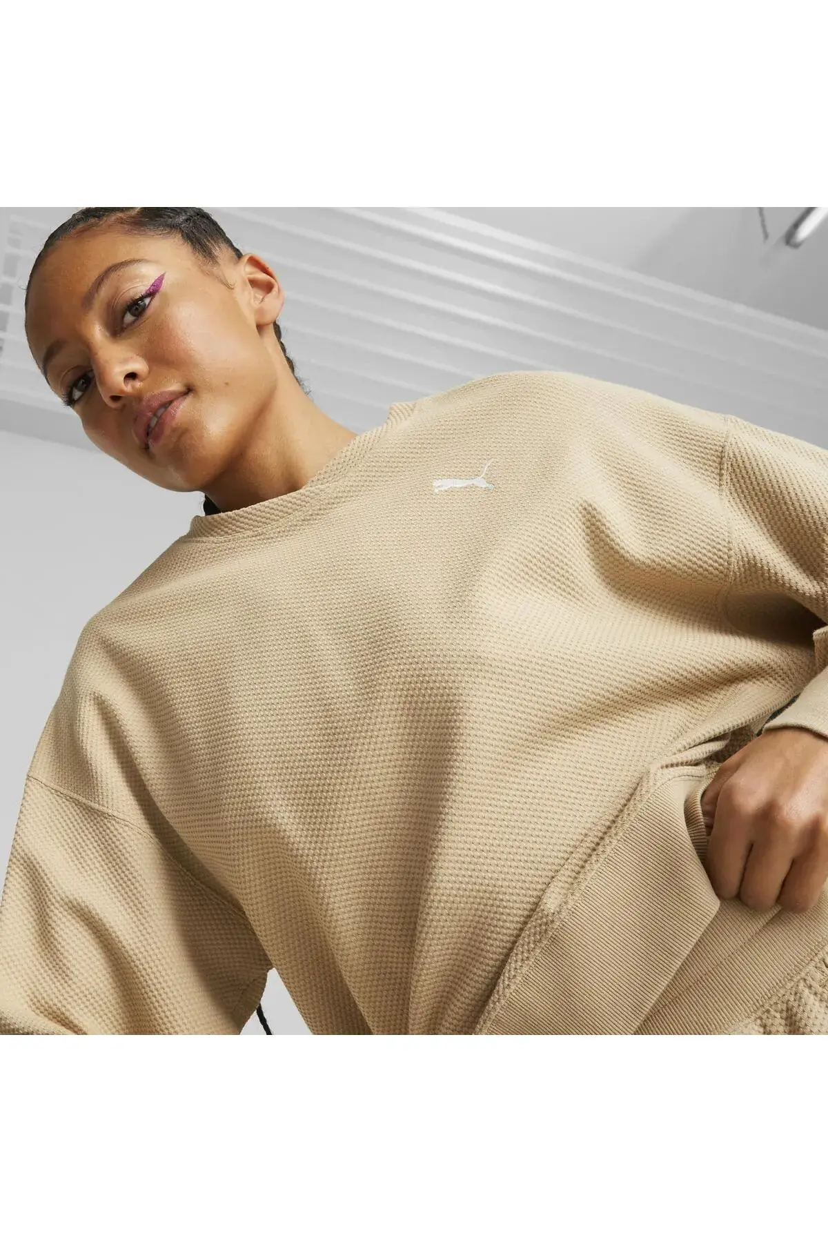 Puma HER Crew Bej Kadın Sweatshirt