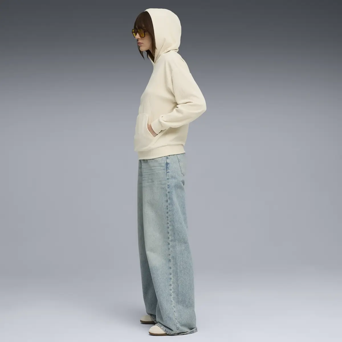 Puma ESS ELEVATED Velour Hoodie Krem Kadın Hoodie