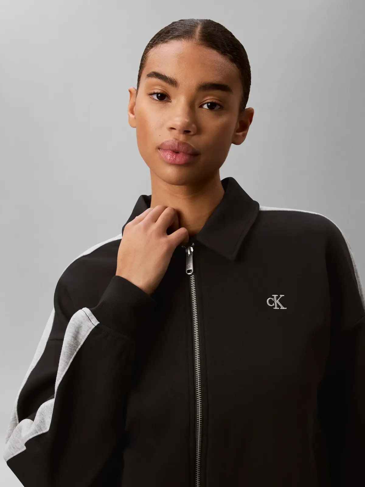 LS MONOGRAM FRENCH T, UB1