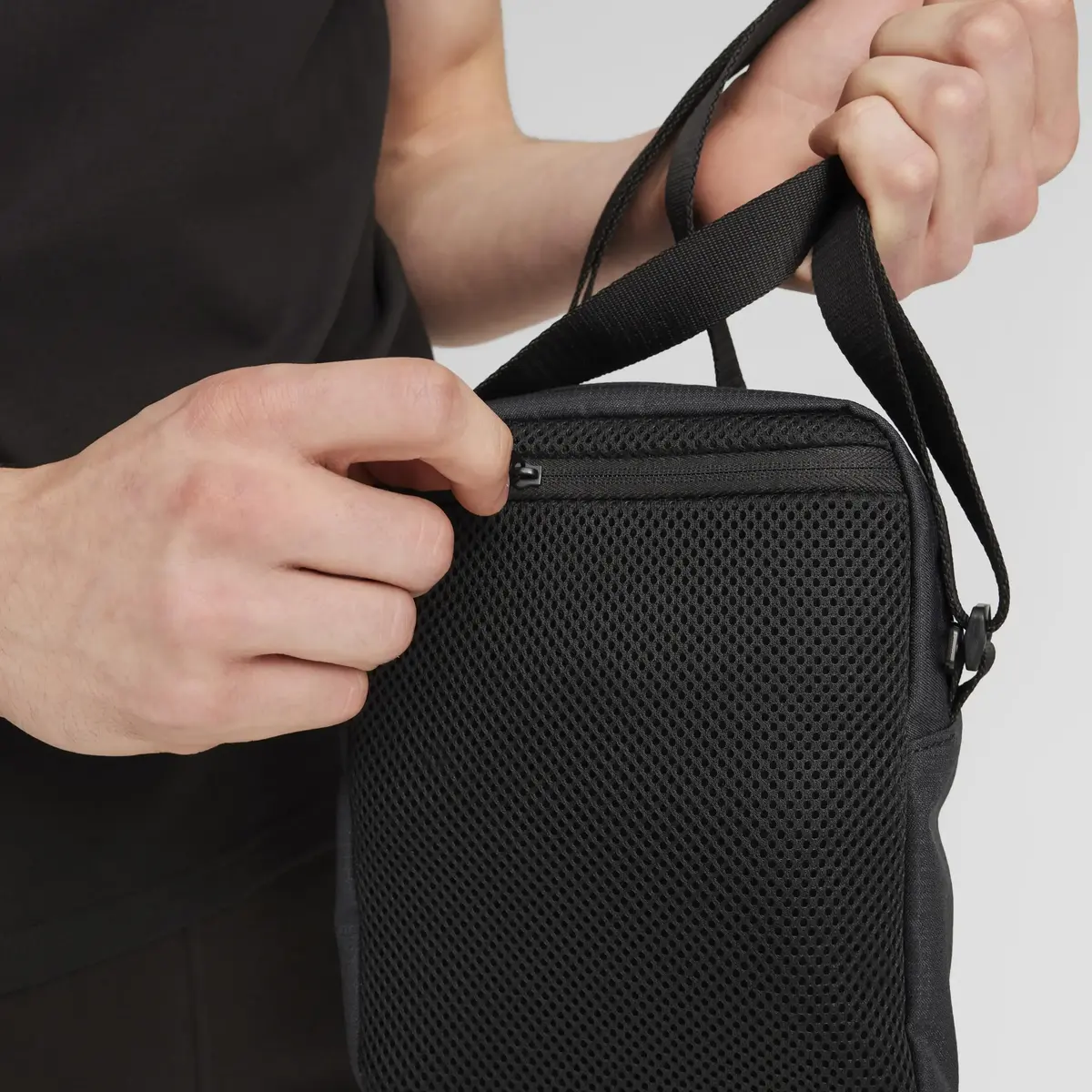 Puma MAPF1 Portable Siyah Erkek Omuz Çantası