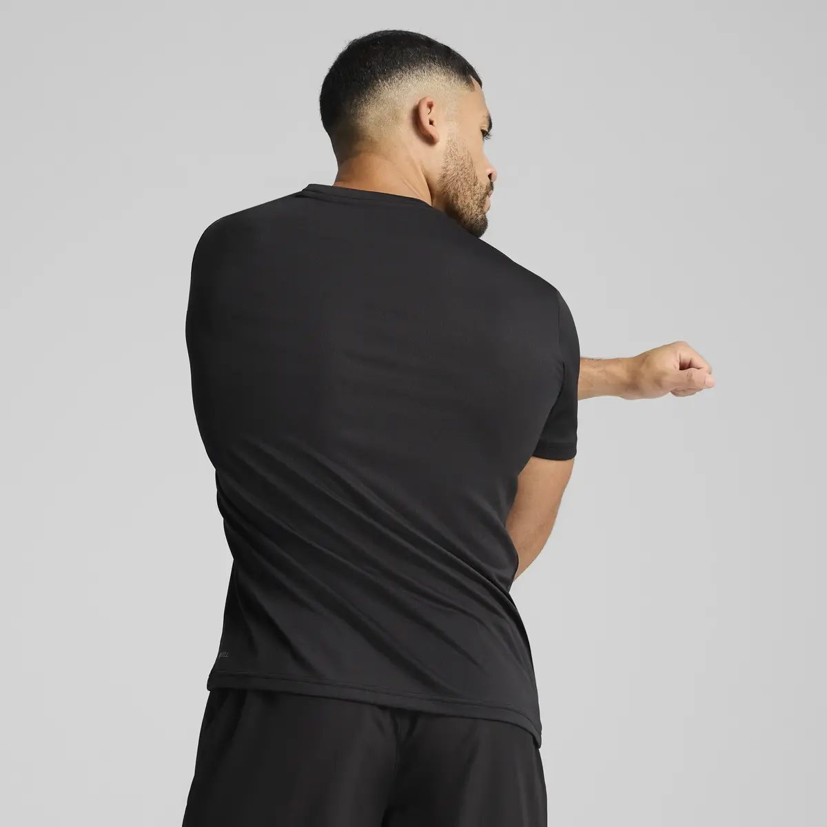 PUMA M TAD Ess Poly Texture Tee Siyah Erkek T-Shirt