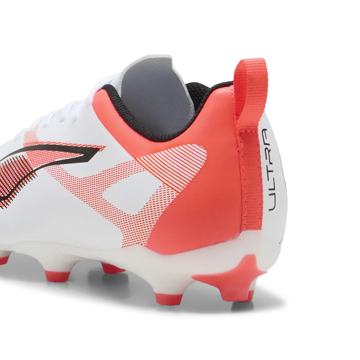 Puma ULTRA 5 PLAY FG/AG Jr Beyaz Çocuk Krampon