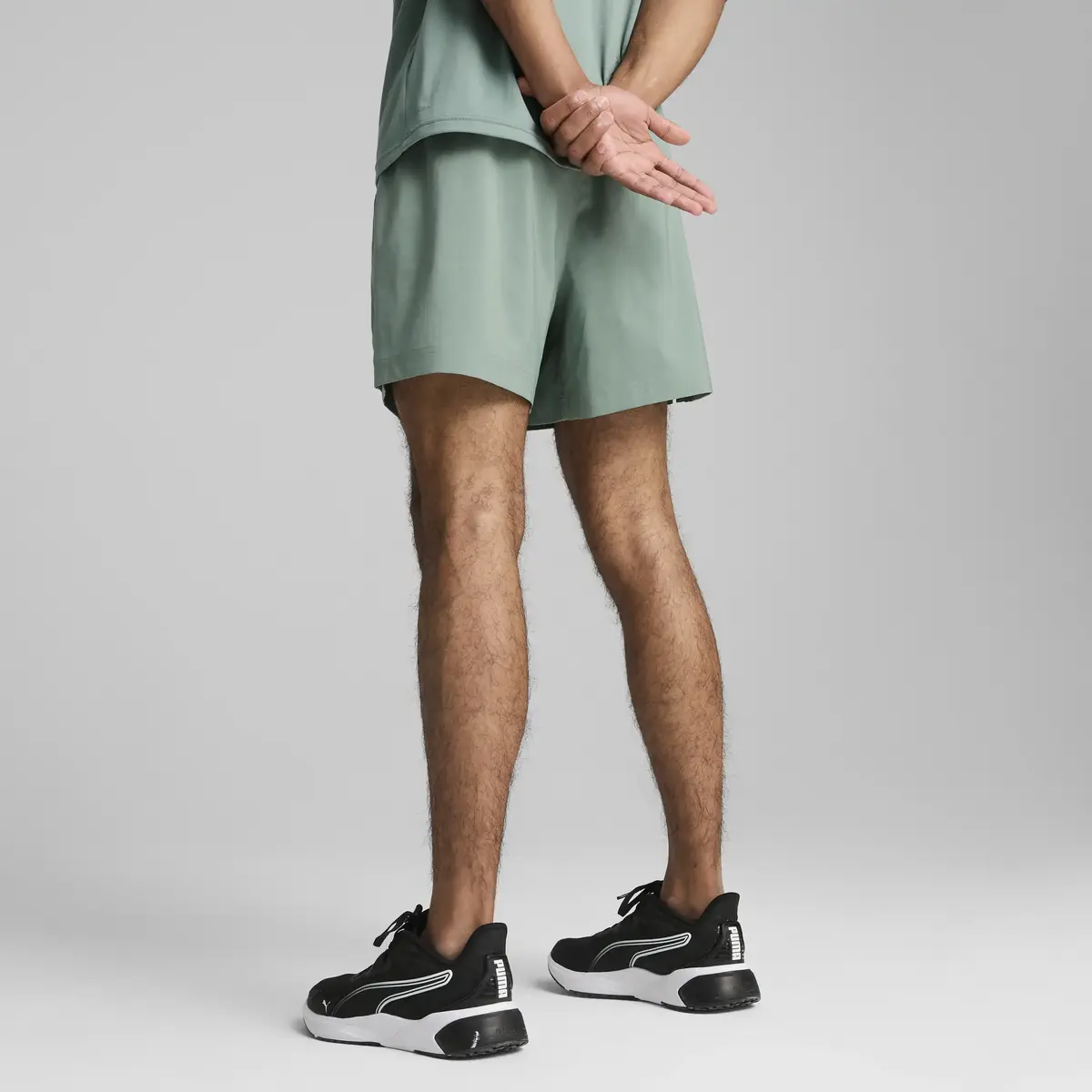 Puma TAD ESSENTIALS 5 Woven Short Yeşil Erkek Şort
