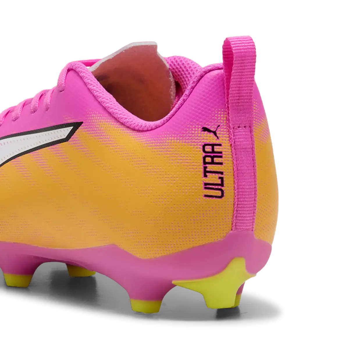 PUMA ULTRA 6 PLAY FG/AG Jr Pembe Çocuk Krampon